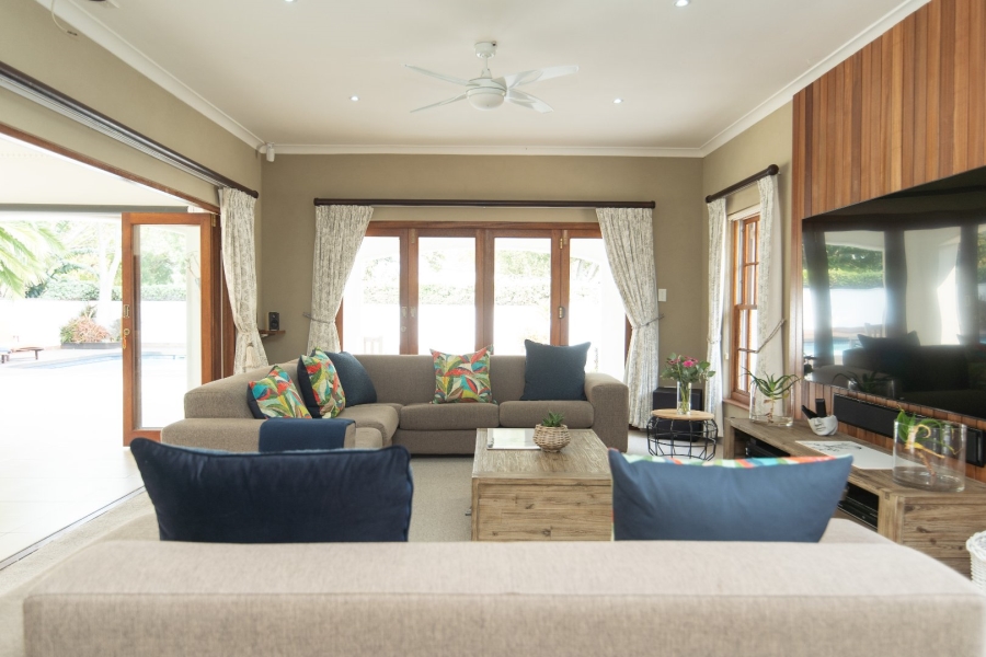 5 Bedroom Property for Sale in Theescombe Eastern Cape